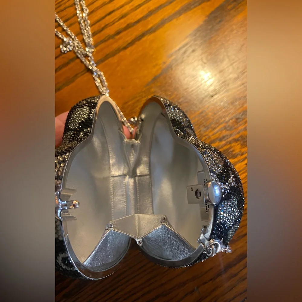 RARE Judith Leiber Couture Heart N Soul Crystal Clutch Minaudiere Shoulder Bag